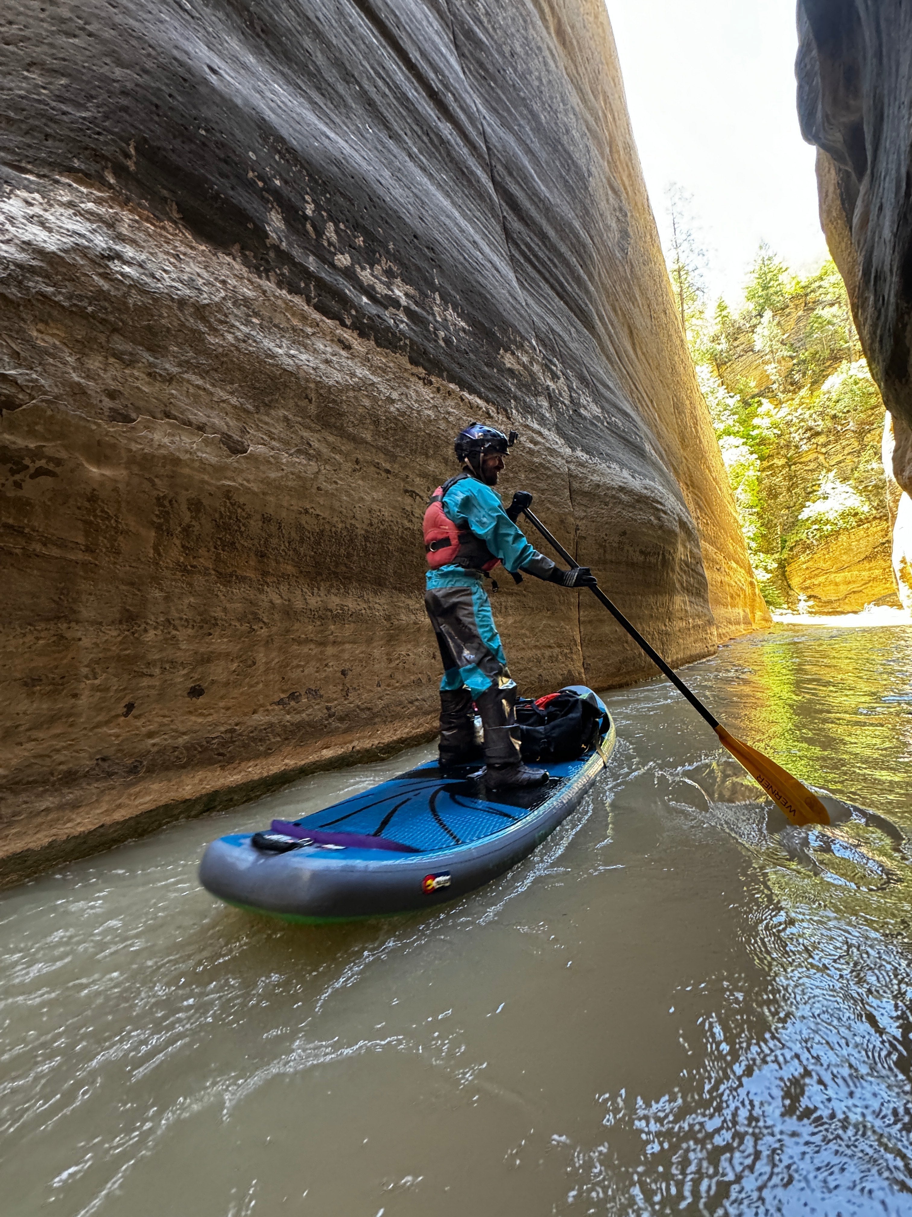 SUP paddleboarding safely through the Zion Narrows